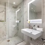 公寓 Modern In A Quiet Yet Location *