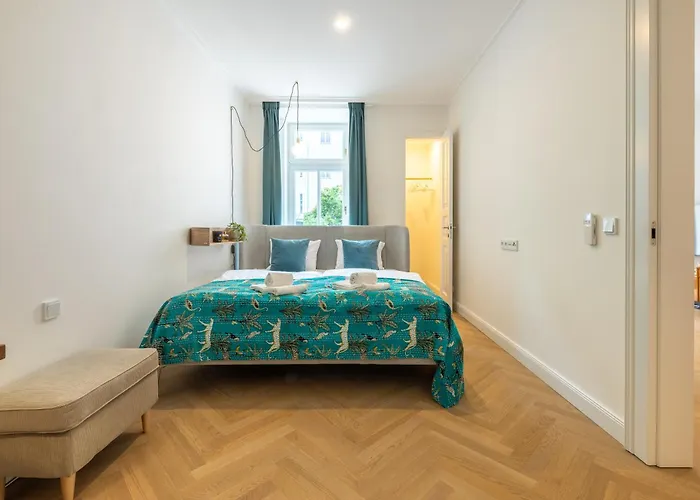 Apartment Modern In A Quiet Yet Location